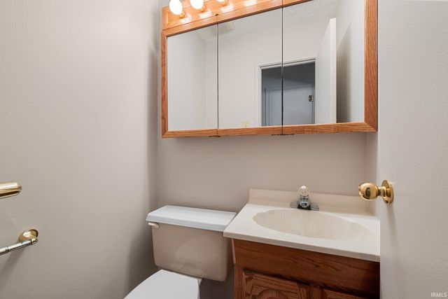 2201 Meadow Drive, Lafayette, IN 47909