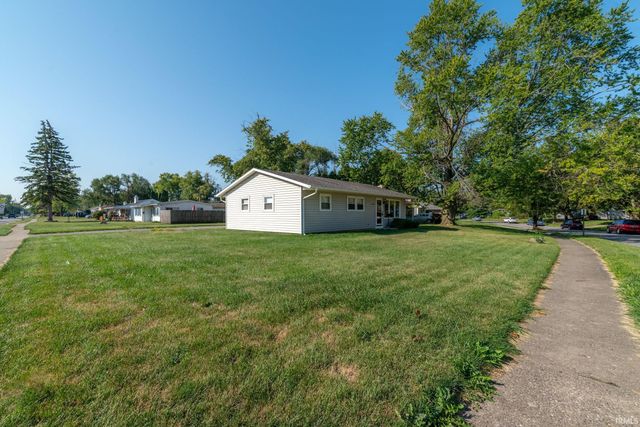 2201 Meadow Drive, Lafayette, IN 47909
