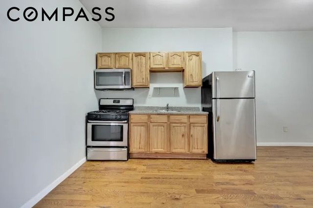 255 Covert Street TWNHSE, New York City, NY 11207