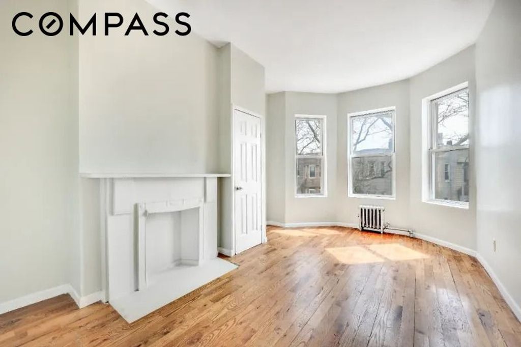 255 Covert Street TWNHSE, New York City, NY 11207