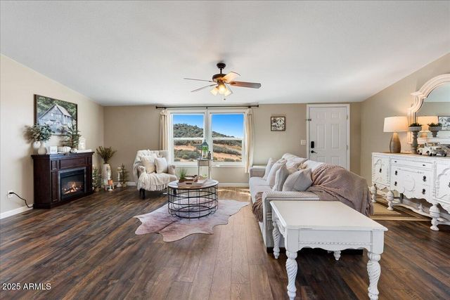 17730 E LIONS GATE Drive, Dewey, AZ 86327