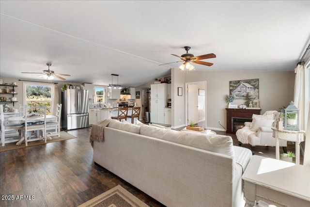 17730 E LIONS GATE Drive, Dewey, AZ 86327