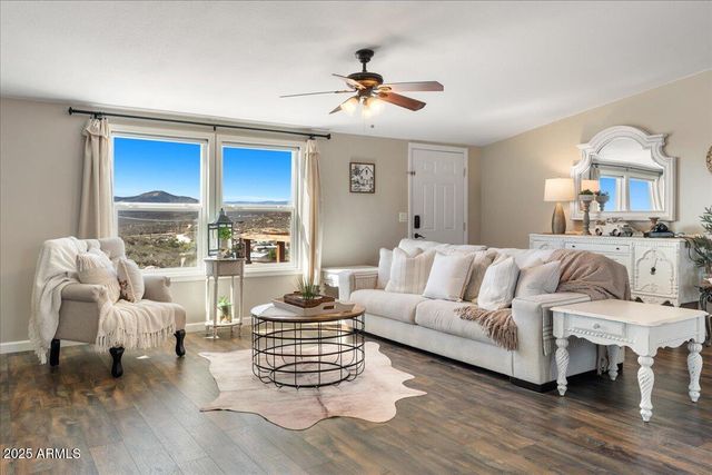 17730 E LIONS GATE Drive, Dewey, AZ 86327