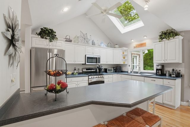 51 Falling Leaf Ln, Barnstable, MA 02655