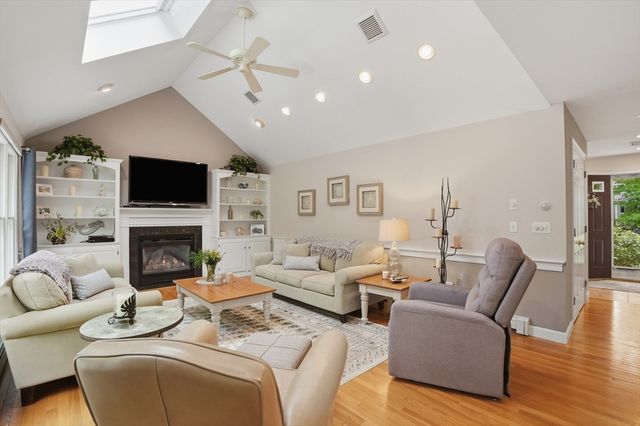 51 Falling Leaf Ln, Barnstable, MA 02655