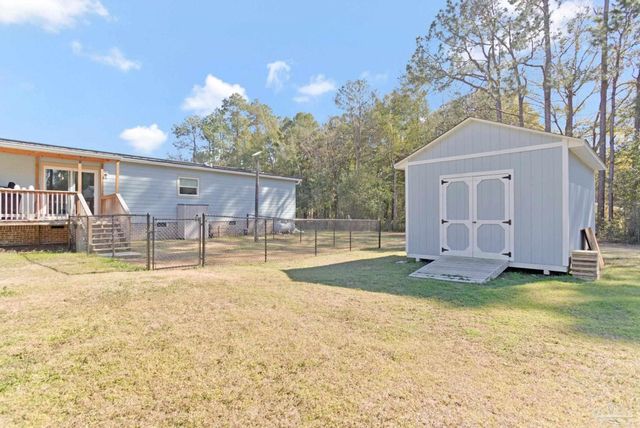 4955 Blue Ribbon Dr, Milton, FL 32583