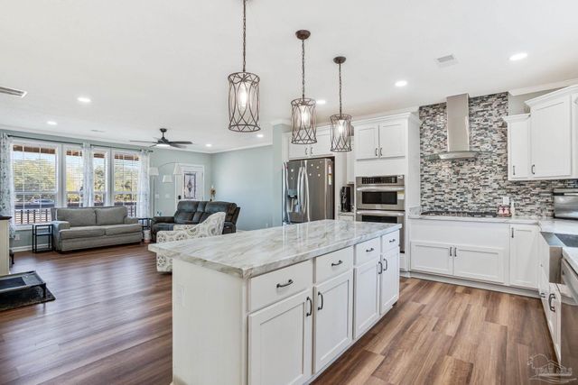 4955 Blue Ribbon Dr, Milton, FL 32583