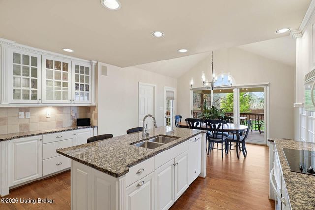 620 Lake Sterling Rd, Louisville, KY 40223