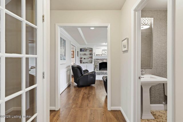 620 Lake Sterling Rd, Louisville, KY 40223