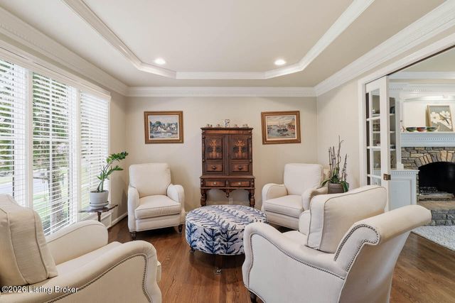 620 Lake Sterling Rd, Louisville, KY 40223