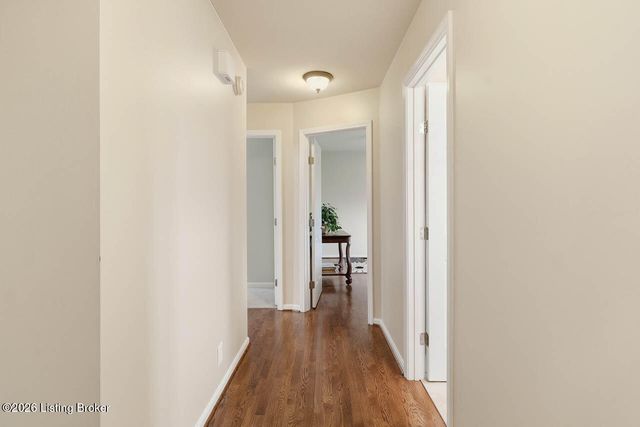 620 Lake Sterling Rd, Louisville, KY 40223