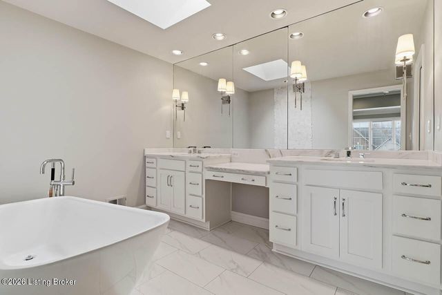 620 Lake Sterling Rd, Louisville, KY 40223