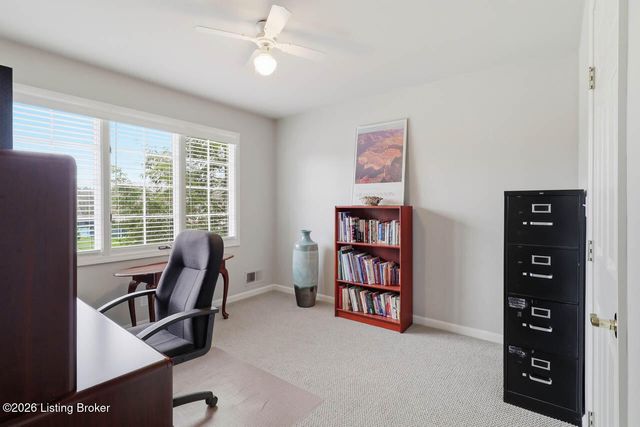 620 Lake Sterling Rd, Louisville, KY 40223