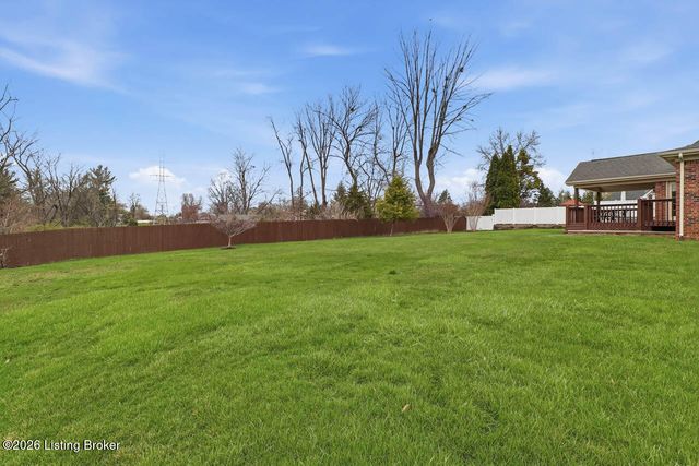 620 Lake Sterling Rd, Louisville, KY 40223