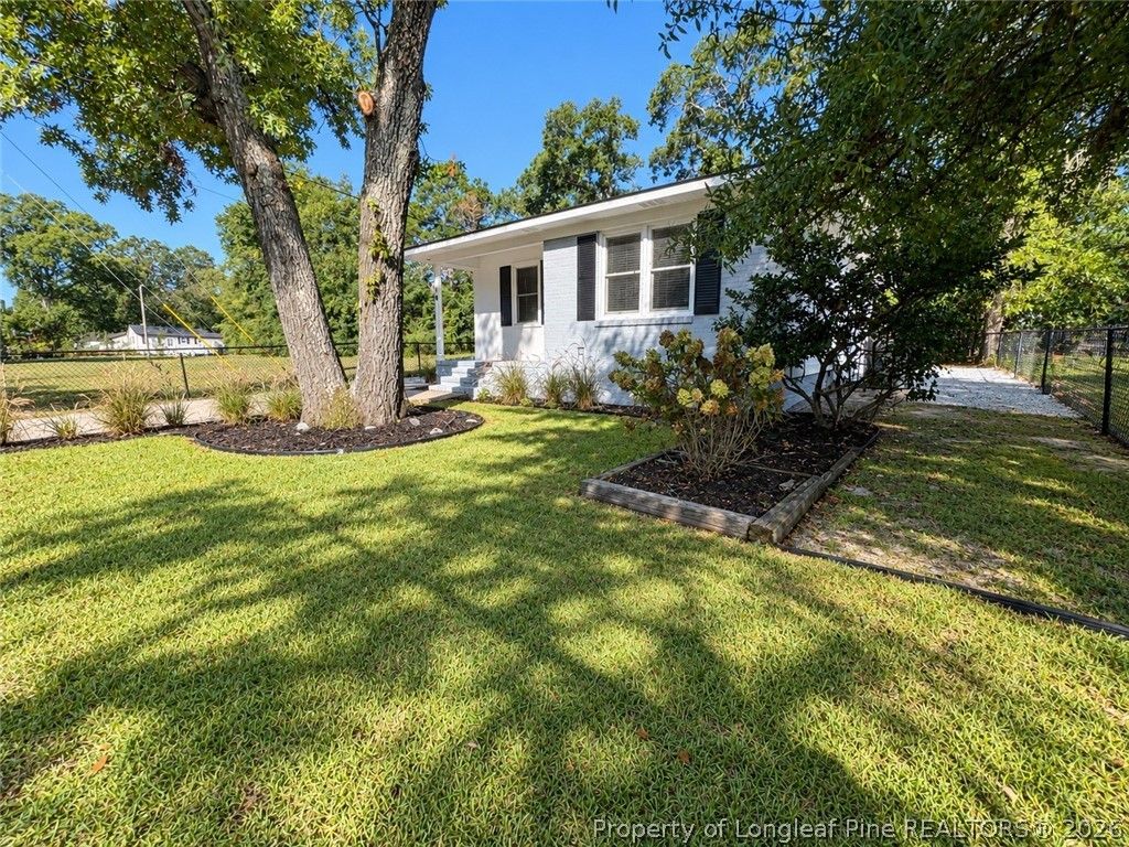 804 Brewer Street, Fayetteville, NC 28301 — photo 2