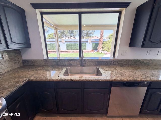 3810 N WINTERGREEN Way, Avondale, AZ 85392