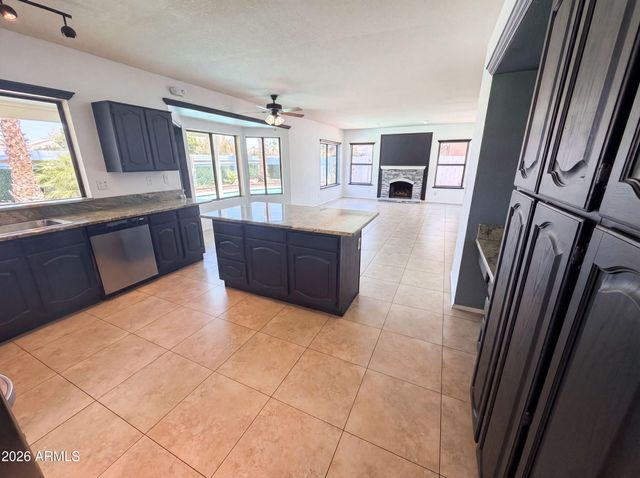 3810 N WINTERGREEN Way, Avondale, AZ 85392