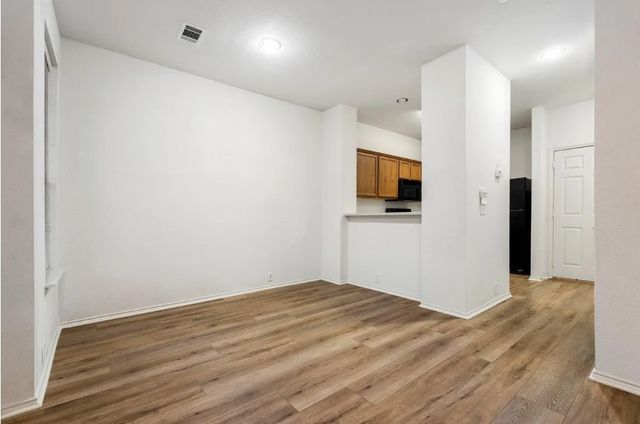 2205 Stoneleigh Place, Mckinney, TX 75071