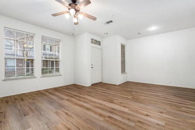 2205 Stoneleigh Place, Mckinney, TX 75071