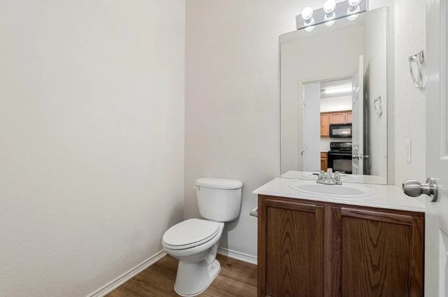 2205 Stoneleigh Place, Mckinney, TX 75071