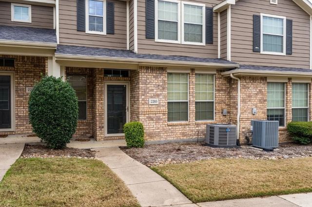 2205 Stoneleigh Place, Mckinney, TX 75071