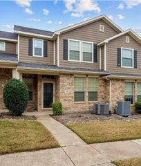 2205 Stoneleigh Place, Mckinney, TX 75071