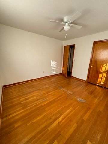 4220 Oakridge Drive, North Charleston, SC 29418