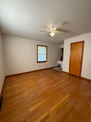 4220 Oakridge Drive, North Charleston, SC 29418
