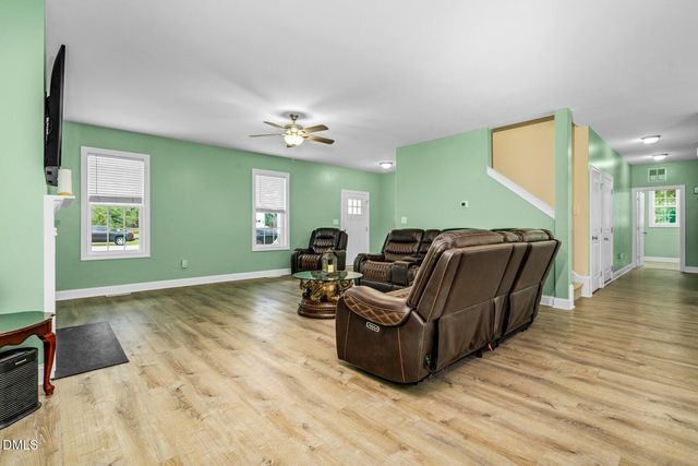 5732 Roseheath Road, Bailey, NC 27807