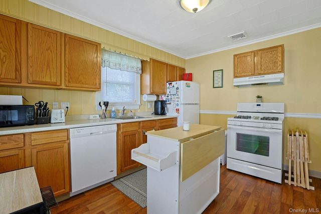 65-69 N Grant Avenue, Congers, NY 10920