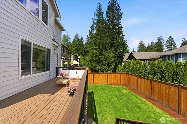11906 161st Ave NE, Redmond, WA 98052