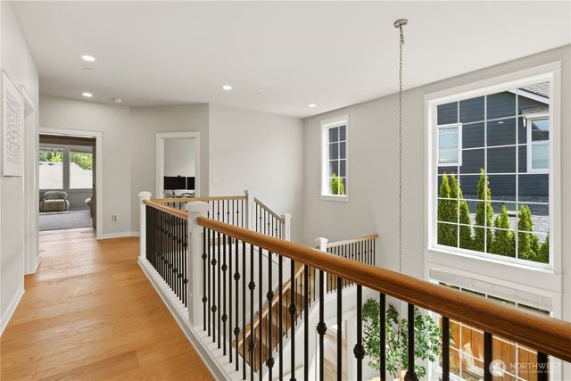 11906 161st Ave NE, Redmond, WA 98052