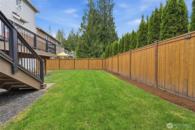11906 161st Ave NE, Redmond, WA 98052