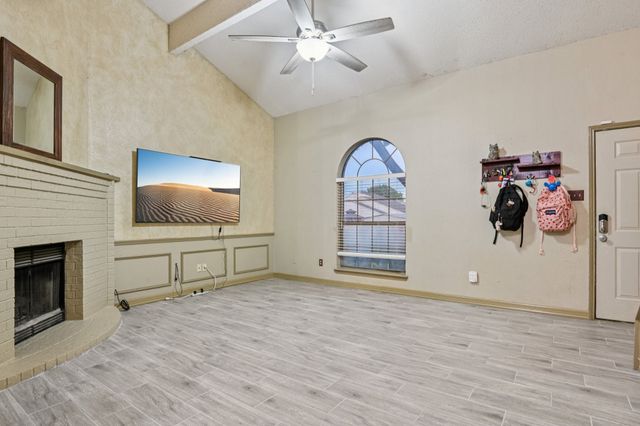 741 Nightingale Circle, Mansfield, TX 76063
