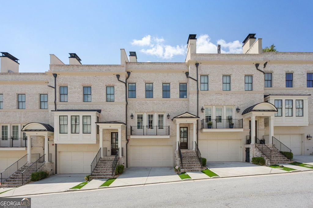 3715 Peachtree Road NE 9, Atlanta, GA 30319 — photo 2
