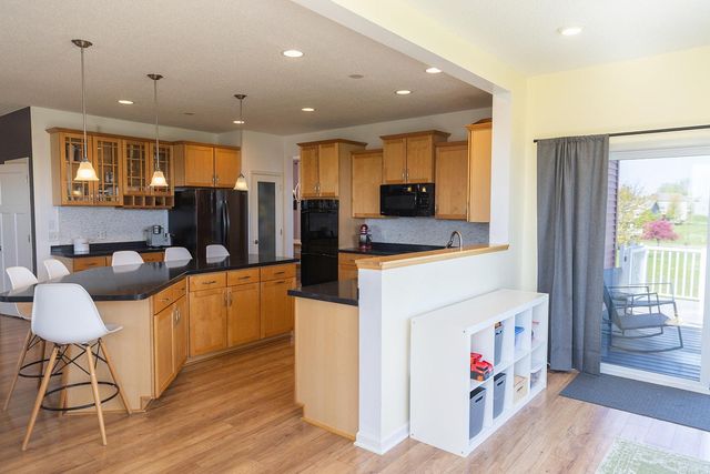 19560 Sunrise Court, Rogers, MN 55374