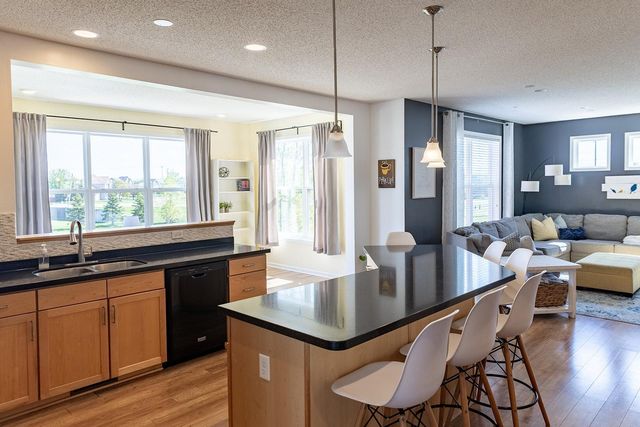 19560 Sunrise Court, Rogers, MN 55374