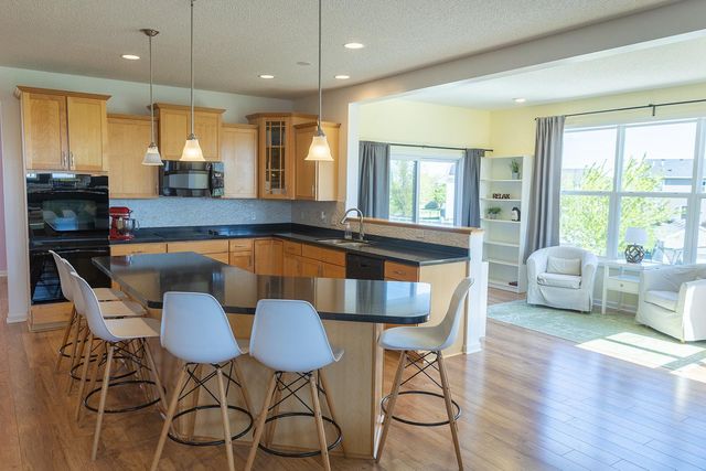 19560 Sunrise Court, Rogers, MN 55374