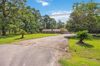 20420 Plaza Circle, Crosby, TX 77532