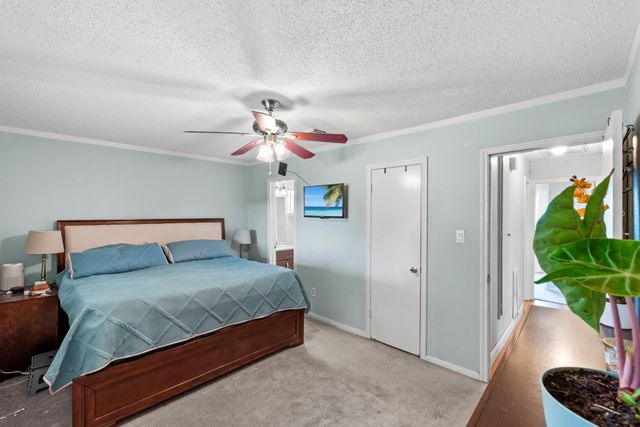 13430 Greenway Dr, Sugar Land, TX 77498