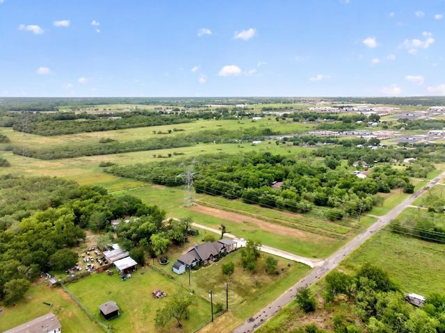 5198 County Road 2507, Caddo Mills, TX 75135