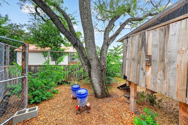 5198 County Road 2507, Caddo Mills, TX 75135