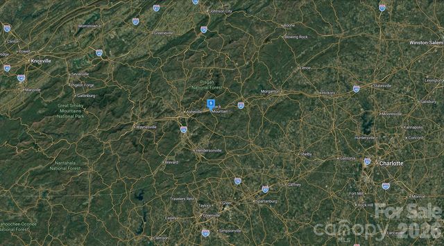 48 Settings Boulevard, Black Mountain, NC 28711