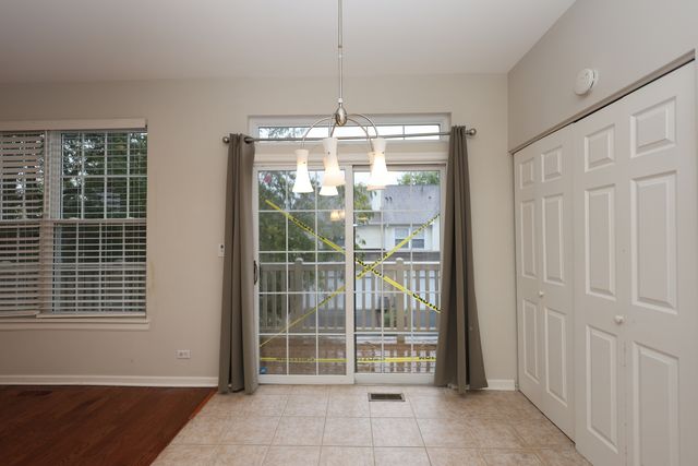 1139 GEORGETOWN Way, Vernon Hills, IL 60061