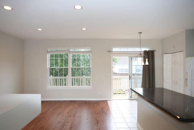 1139 GEORGETOWN Way, Vernon Hills, IL 60061