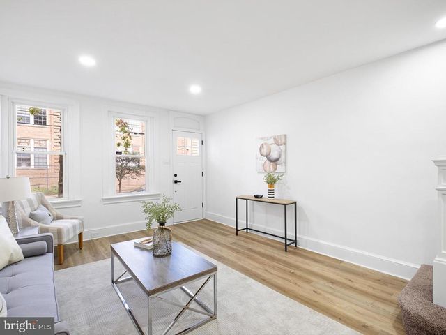 310 S CLAYMONT ST, Wilmington, DE 19801