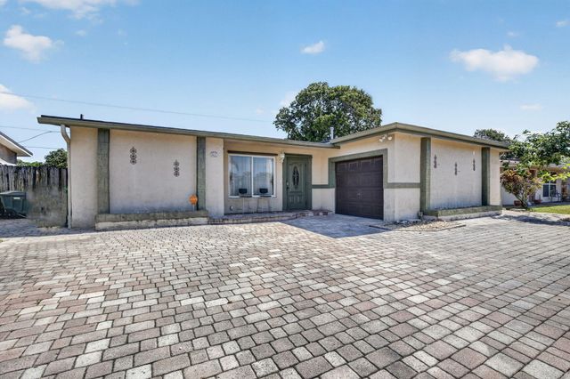 8600 NW 29th Street, Sunrise, FL 33322
