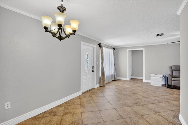 8600 NW 29th Street, Sunrise, FL 33322