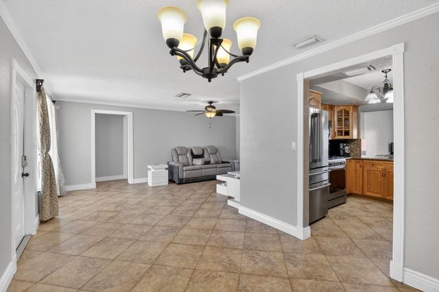 8600 NW 29th Street, Sunrise, FL 33322