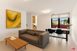 3248 Descanso Drive, Los Angeles, CA 90026